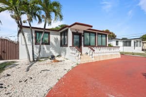 4970 Palm Court, Hialeah, FL 33013 - MLS#B26002943