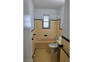 1739 Jackson Street, Hollywood, FL 33020 - MLS#B26002969