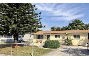 2811 8th Street, Pompano Beach, FL 33069 - MLS#B26003004