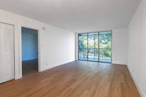 3121 47th Terrace, Lauderdale Lakes, FL 33319 - MLS#B26003021