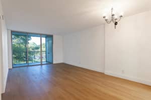 3121 47th Terrace, Lauderdale Lakes, FL 33319 - MLS#B26003021