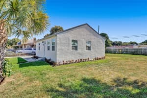 640 52nd Street, West Palm Beach, FL 33407 - MLS#B26003047