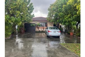 2446 W 70th Place, Hialeah, Fl 33016, Hialeah 2446 W 70th Place, Hialeah, Fl 33016, Hialeah
