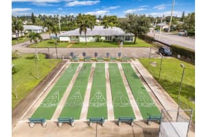 220 Country Lane, Boynton Beach, FL 33435 - MLS#B26003061