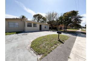 2250 27th Street, Oakland Park, FL 33311 - MLS#B26003066