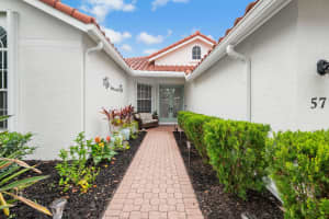 577 Saint Kitts Cove, Port Saint Lucie, FL 34986 - MLS#B26003072