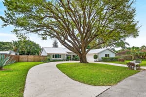 4578 Palo Verde Drive, Boynton Beach, FL 33436 - MLS#B26003102