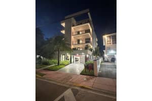 1930 Bay Drive, Miami Beach, FL 33141 - MLS#B26003109