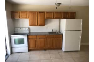 2440 Jackson Street, Hollywood, FL 33020 - MLS#B26003117