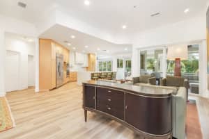 3317 Embassy Drive, West Palm Beach, FL 33401 - MLS#B26003139