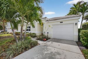 18221 Fairview Circle, Tequesta, FL 33469 - MLS#B26003164