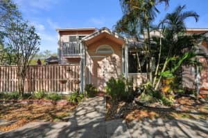 2016 Winners Circle, North Lauderdale, FL 33068 - MLS#B26003212