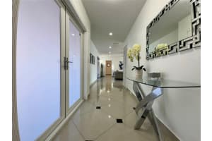 481 Tropical Way, Plantation, FL 33317 - MLS#B26003214