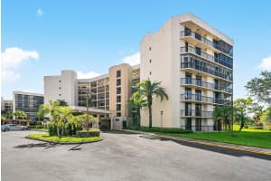 5279 Fountains Drive, Lake Worth, FL 33467 - MLS#B26003222