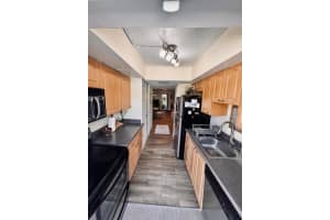 2151 42nd Court, Lighthouse Point, FL 33064 - MLS#B26003248