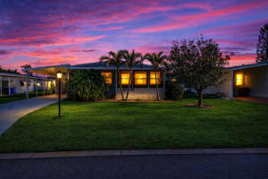 2585 Marquis Terrace, Stuart, FL 34997 - MLS#B26003264