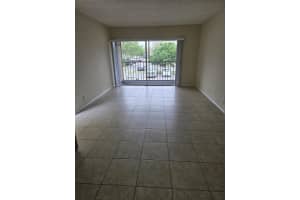 1520 Royal Green Circle, Port Saint Lucie, FL 34952 - MLS#B26003286