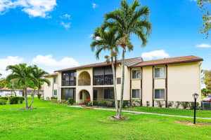 3560 Pine Tree Court, Greenacres, FL 33463 - MLS#B26003318