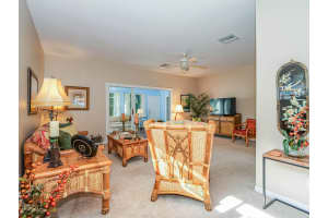 335 Hawthorne Lane, Vero Beach, FL 32962 - MLS#B26003325