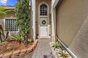 437 Sheffield Circle, Port Saint Lucie, FL 34983 - MLS#B26003333