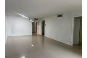 3300 Spanish Moss Terrace, Lauderhill, FL 33319 - MLS#B26003441