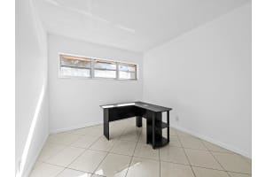 1 Jacaranda Country Club Drive, Plantation, FL 33324 - MLS#B26003456