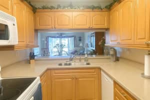 9832 Mcnab Road, Tamarac, FL 33321 - MLS#B26003460