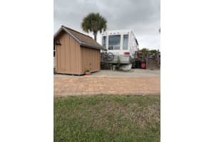 5240 67th Avenue, Okeechobee, FL 34974 - MLS#B26003476
