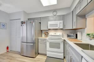 6866 Huntington Lane, Delray Beach, FL 33446 - MLS#B26003487