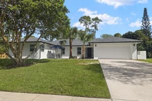 12151 Old Country Road, Wellington, FL 33414 - MLS#B26003508