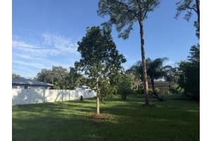 000 Penny Lane, Fort Pierce, FL 34951 - MLS#B26003511