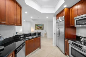 701 Olive Avenue, West Palm Beach, FL 33401 - MLS#B26003616