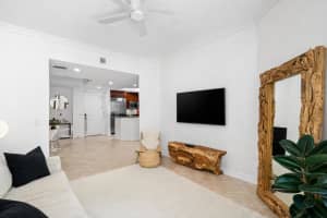 701 Olive Avenue, West Palm Beach, FL 33401 - MLS#B26003616