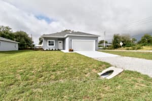 8685 101st Court, Vero Beach, FL 32967 - MLS#B26003637