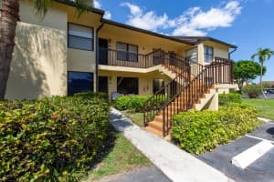 4715 Lucerne Lakes Boulevard, Greenacres, FL 33467 - MLS#B26003658