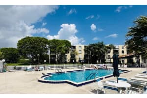 890 Federal Highway, Lantana, FL 33462 - MLS#B26003661