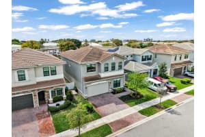 8550 39th Court, Coral Springs, FL 33065 - MLS#B26003684