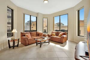 701 Olive Avenue, West Palm Beach, FL 33401 - MLS#B26003728