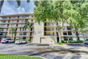 20 Royal Palm Way, Boca Raton, FL 33432 - MLS#B26003745