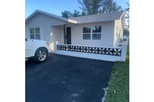 9402 Nw 81st Court, Tamarac, Fl 33321, Tamarac