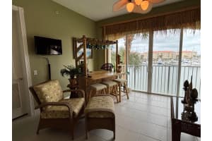 12 Harbour Isle Drive, Fort Pierce, FL 34949 - MLS#B26003755