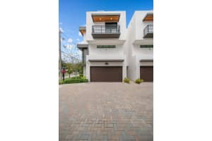 1052 Victoria Park Road, Fort Lauderdale, FL 33304 - MLS#B26003766