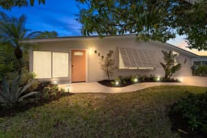 819 Stypmann Boulevard, Stuart, FL 34994 - MLS#B26003769