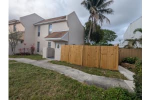 1325 Silverado 1325, North Lauderdale, FL 33068, North Lauderdale, FL 33068 - MLS#B26003771