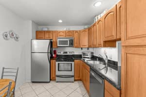 2515 1st Court, Boynton Beach, FL 33435 - MLS#B26003789