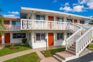 2020 Lake Osborne Drive, Lake Worth Beach, FL 33461 - MLS#B26003806