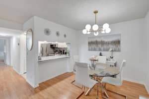 614 Sea Pine Way, West Palm Beach, FL 33415 - MLS#B26003815