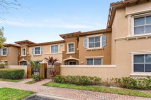 6515 Diamond Springs Terrace, West Palm Beach, FL 33411 - MLS#B26003819