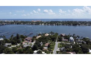 615 Lake Drive, Lantana, FL 33462 - MLS#B26003839
