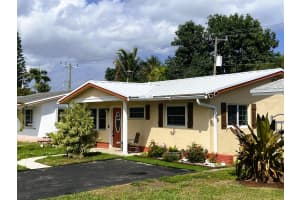 4570 16th Avenue, Tamarac, FL 33309 - MLS#B26003846